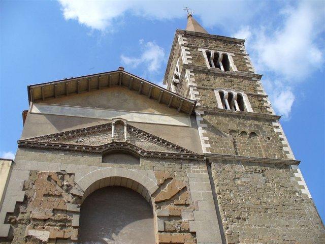 Facciata Cattedrale di Sant'Agapito